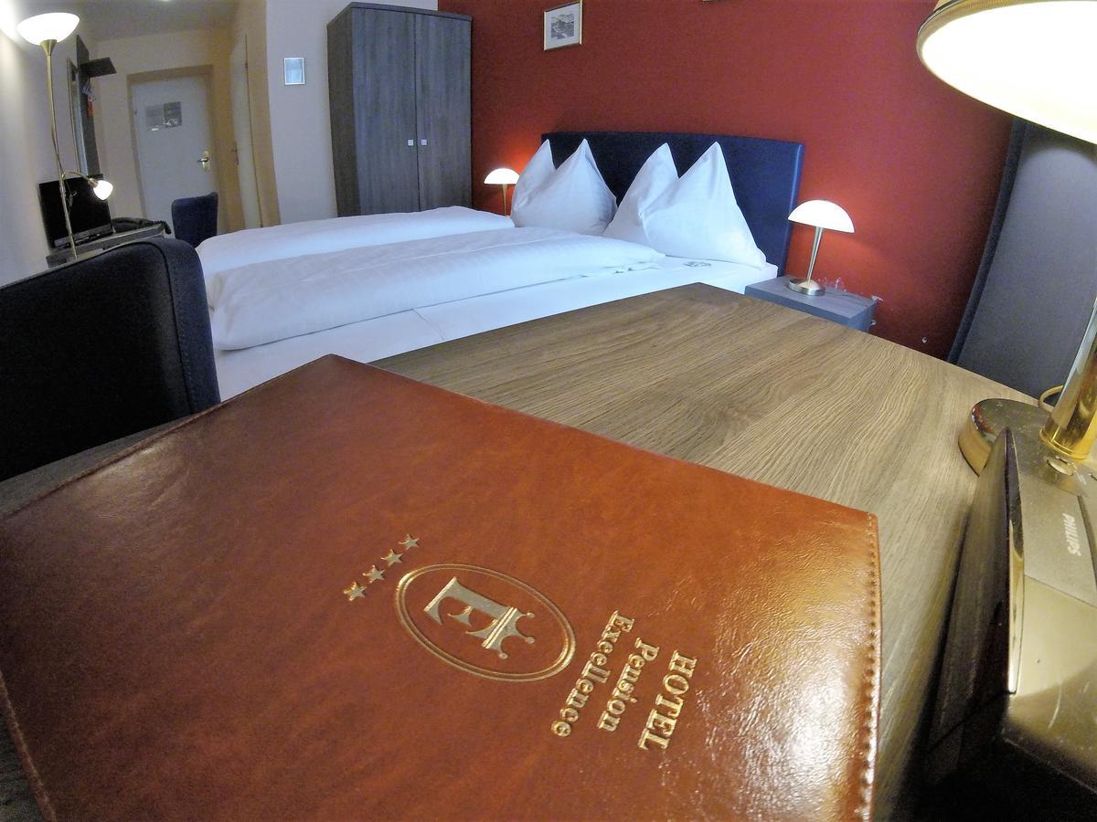 Hotel Pension Excellence Вена Экстерьер фото